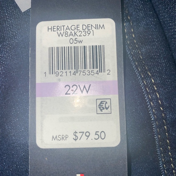 Size 22W Tommy Hilfiger slimming jeans - Picture 5 of 7